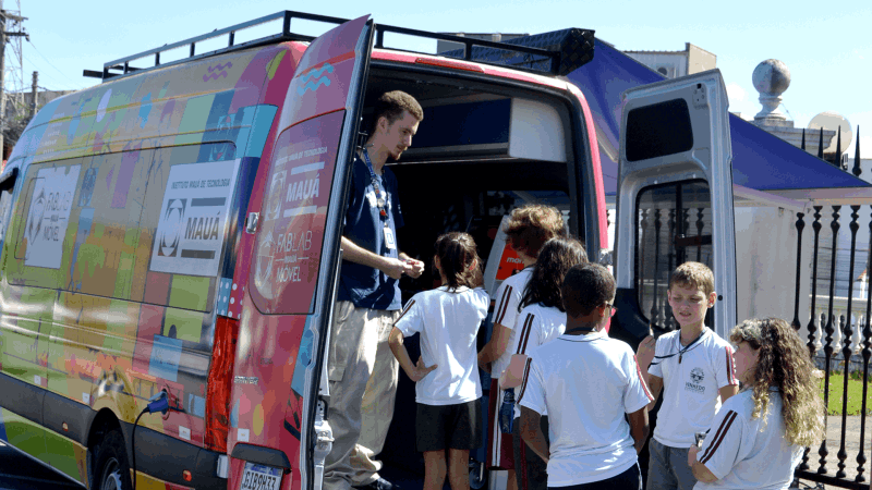 Instituto Mauá de Tecnologia participa do projeto Fábrica Makers com o Fab Lab Móvel