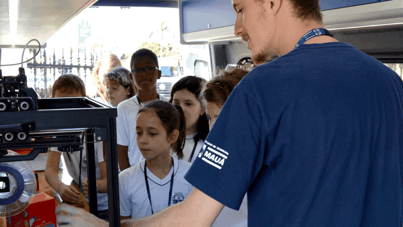 Instituto Mauá de Tecnologia participa do projeto Fábrica Makers com o Fab Lab Móvel