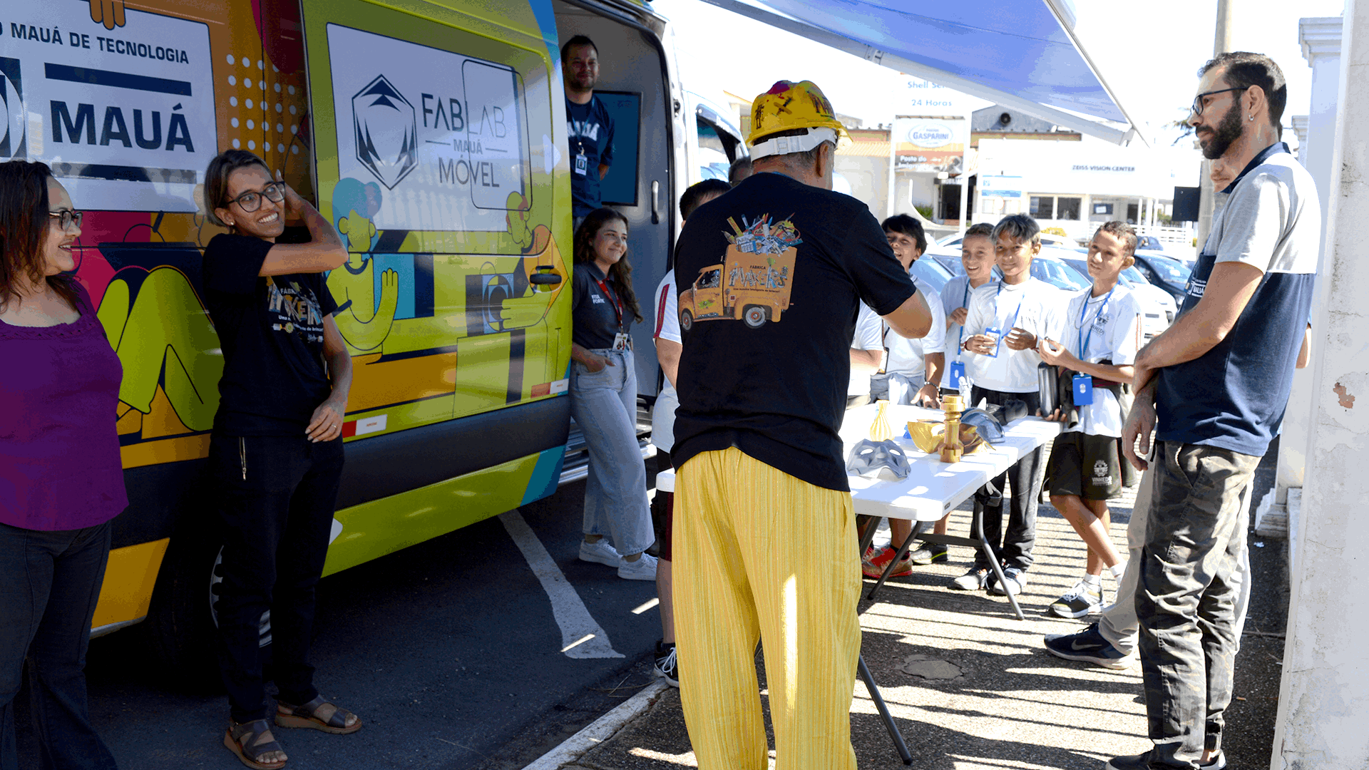 Instituto Mauá de Tecnologia participa do projeto Fábrica Makers com o Fab Lab Móvel